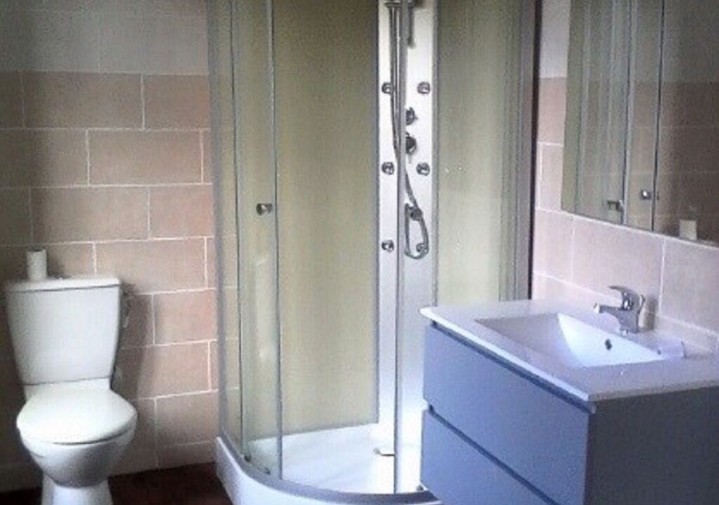Photo of Bathroom in Arlet