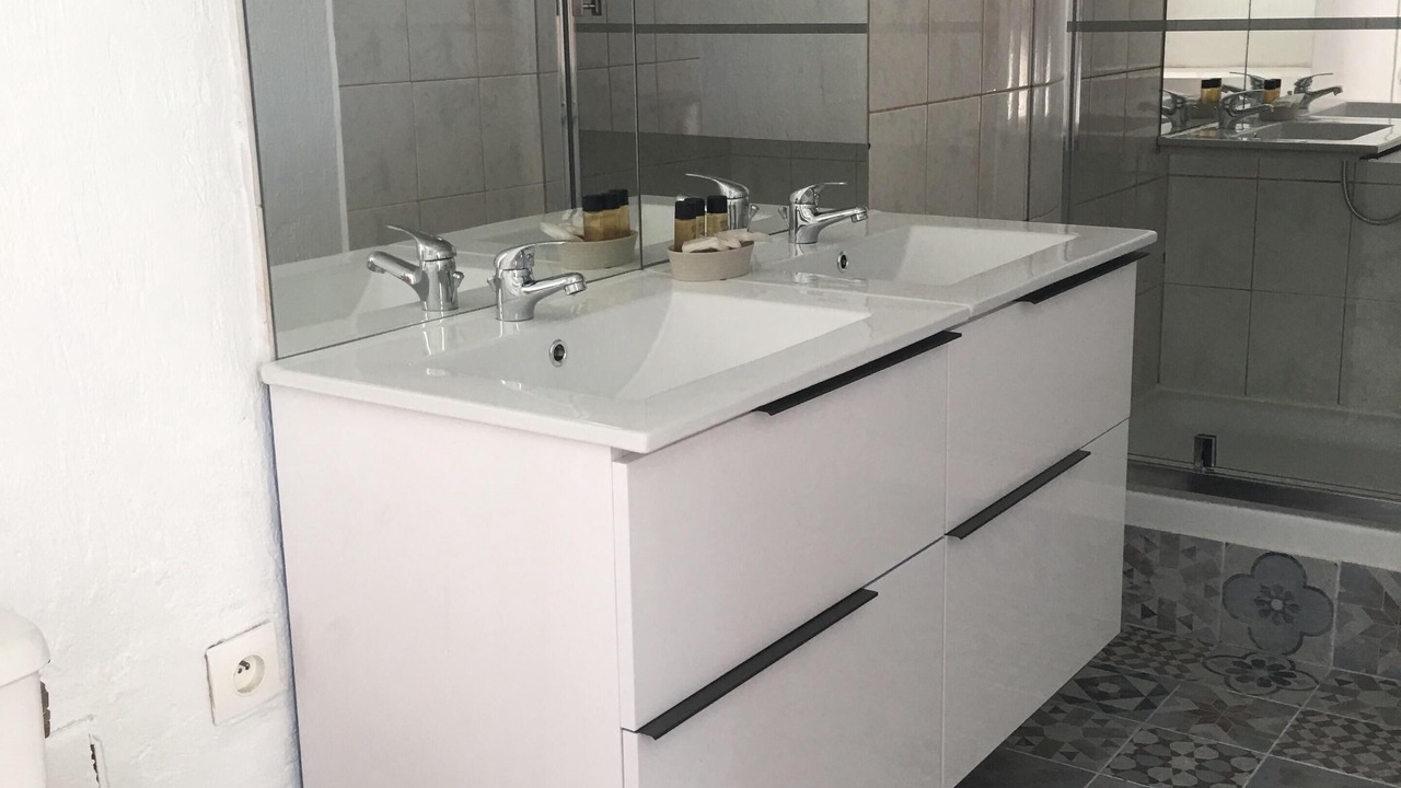 Photo of Bathroom in Saint-Barthelemy-de-Vals