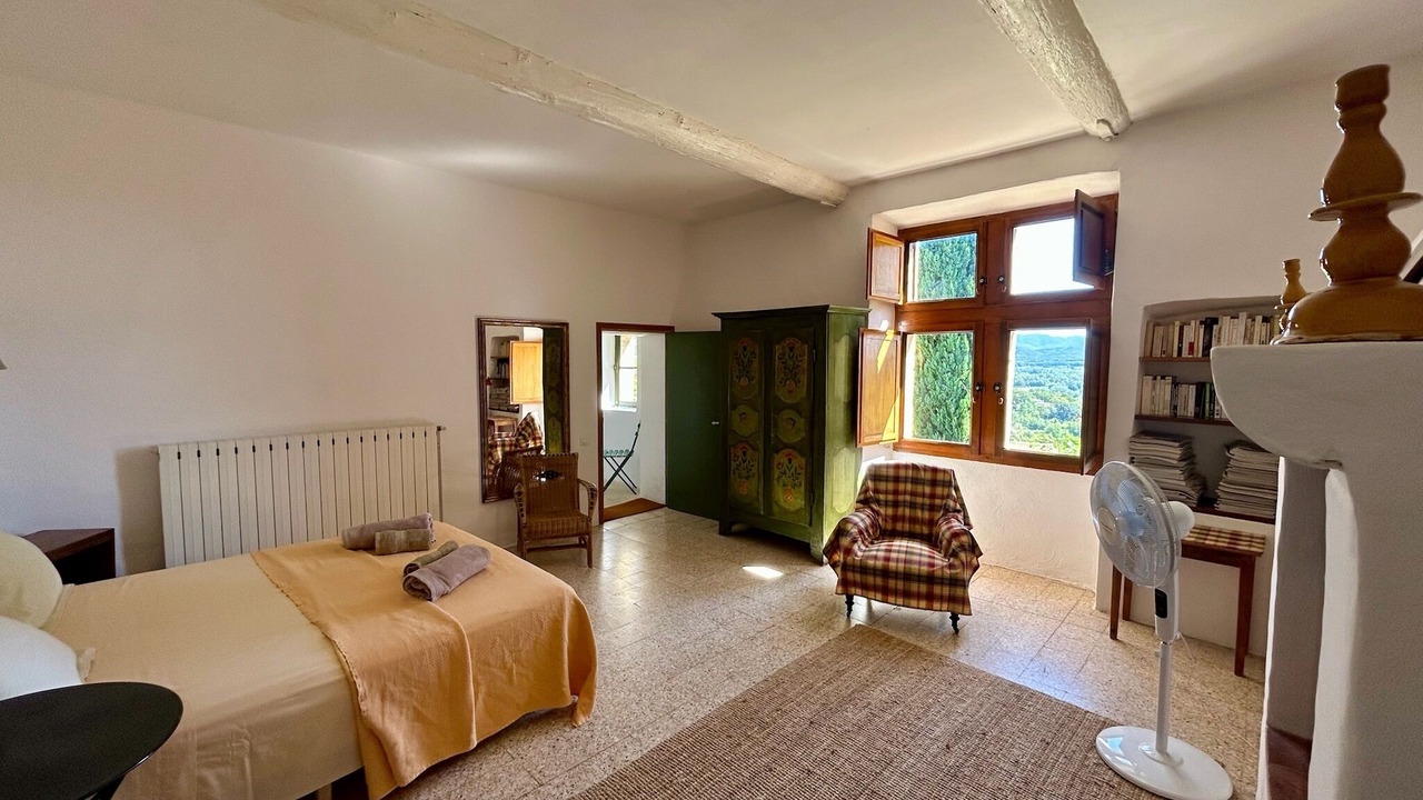 Photo of Bedroom in Puget