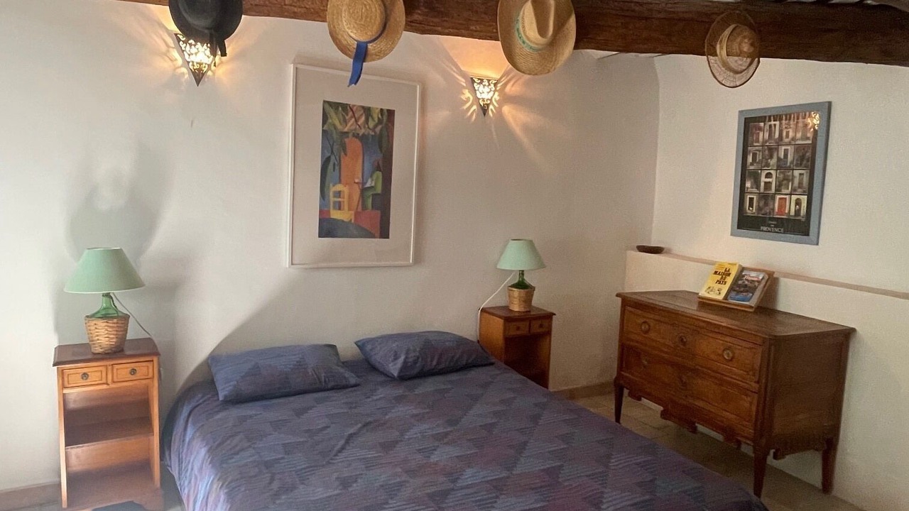Photo of Bedroom in Bedoin