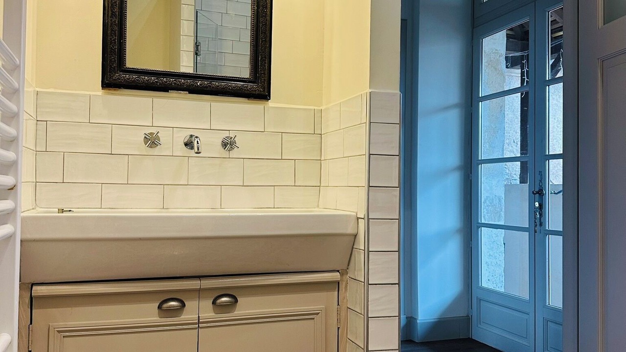 Photo of Bathroom in Saint-Ythaire