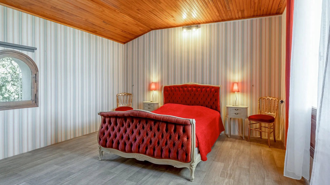 Photo of Bedroom in Valreas