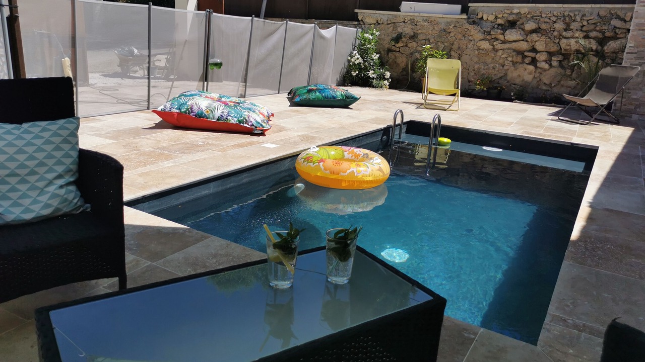 Photo of Outdoor in Saint-Pierre-de-Vassols