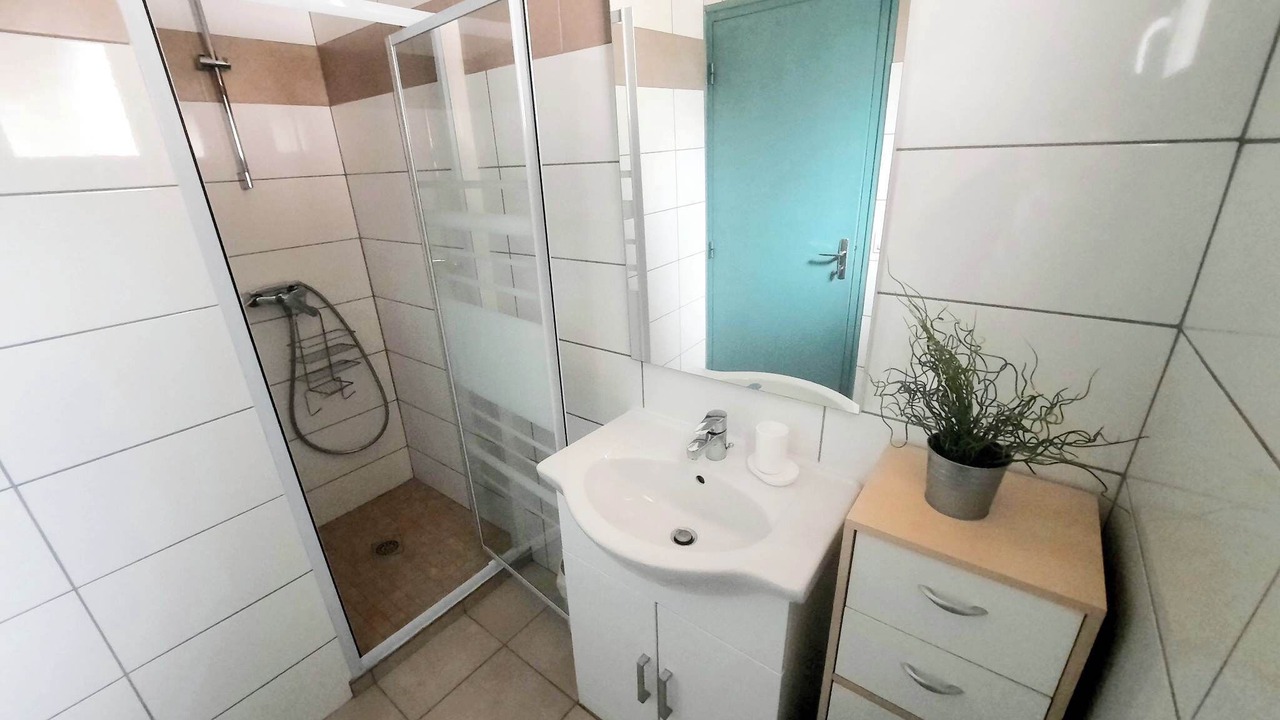 Photo of Bathroom in Balazuc