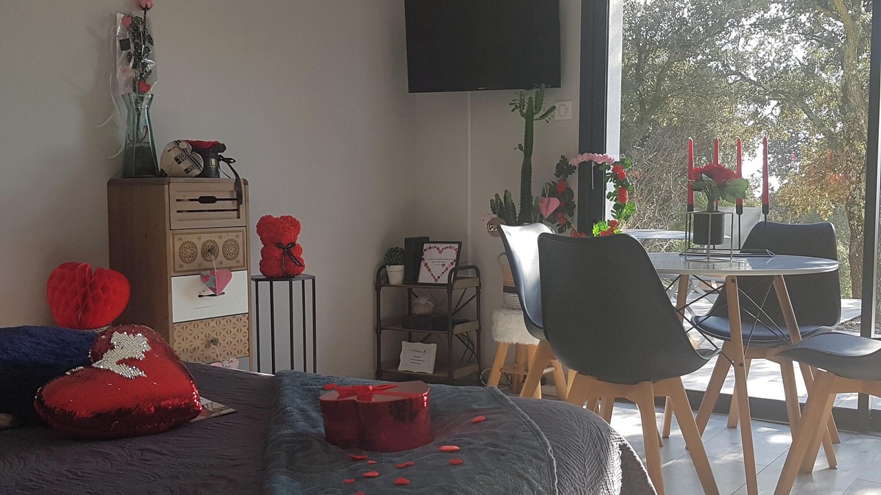 Photo of Livingroom in Mornas