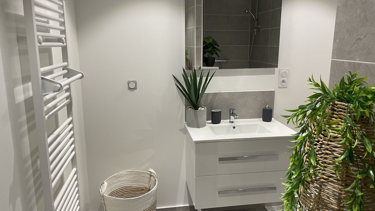 Photo of Bathroom in Donzere