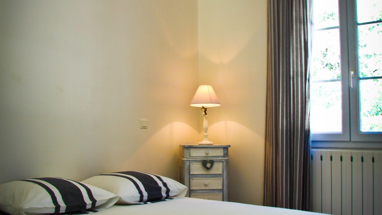 Photo of Bedroom in Loriol-du-Comtat