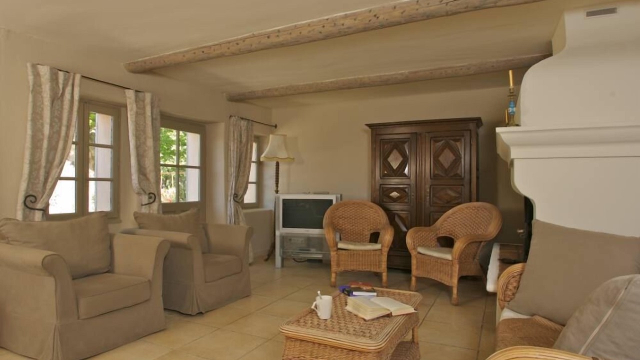 Photo of Livingroom in Saint-Hippolyte-le-Graveyron