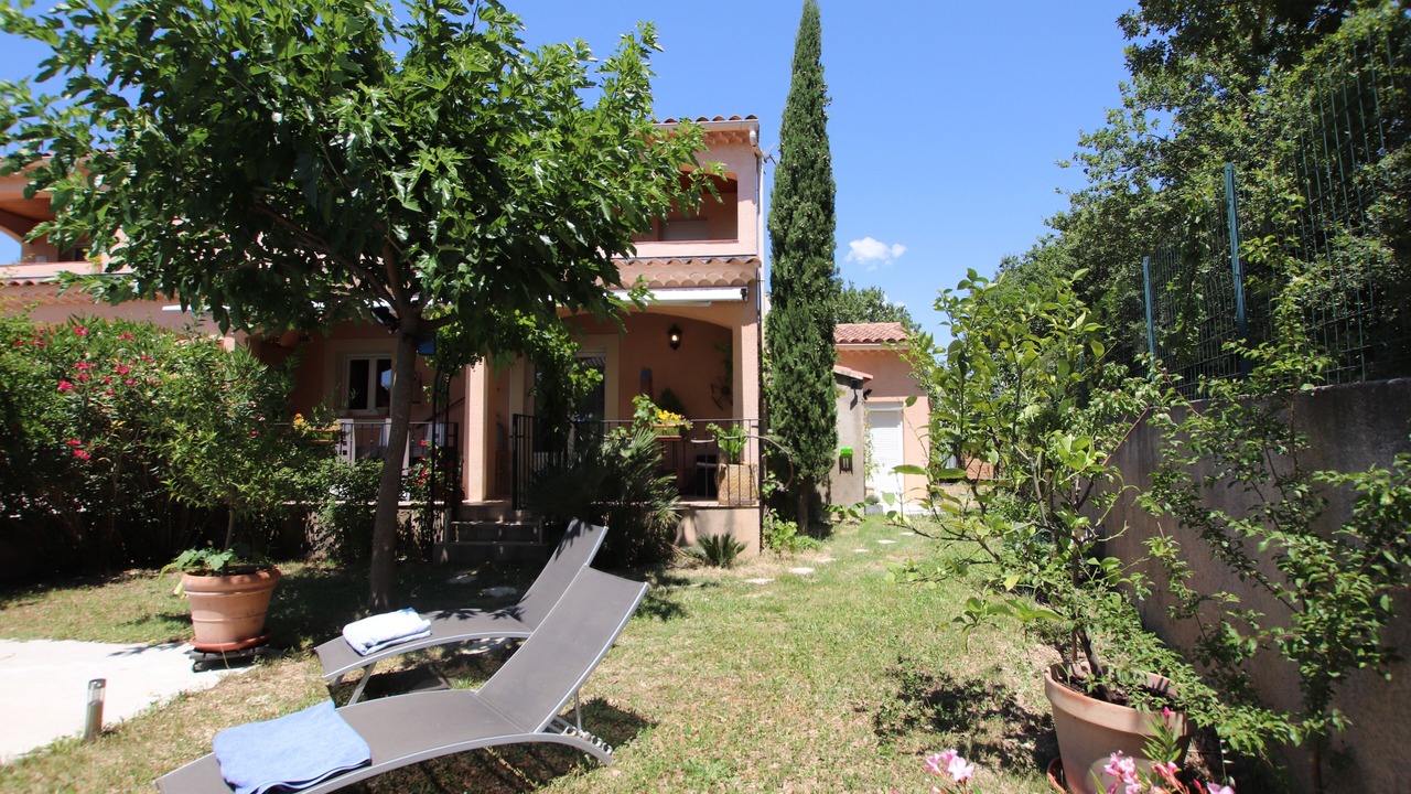 Photo of Outdoor in Beaumes-de-Venise