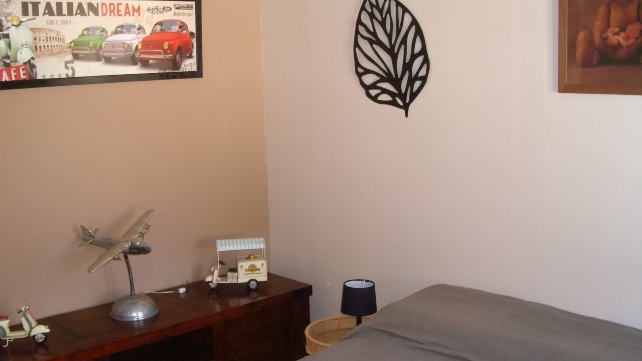 Photo of Bedroom in Beaumes-de-Venise