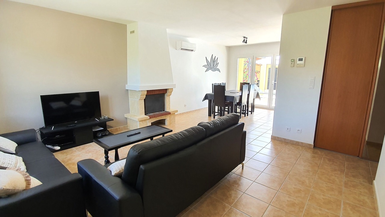 Photo of Livingroom in Mazan