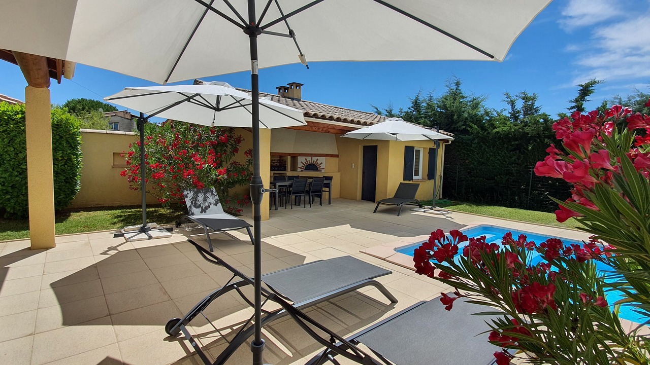 Photo of Patio Balcony in Mazan