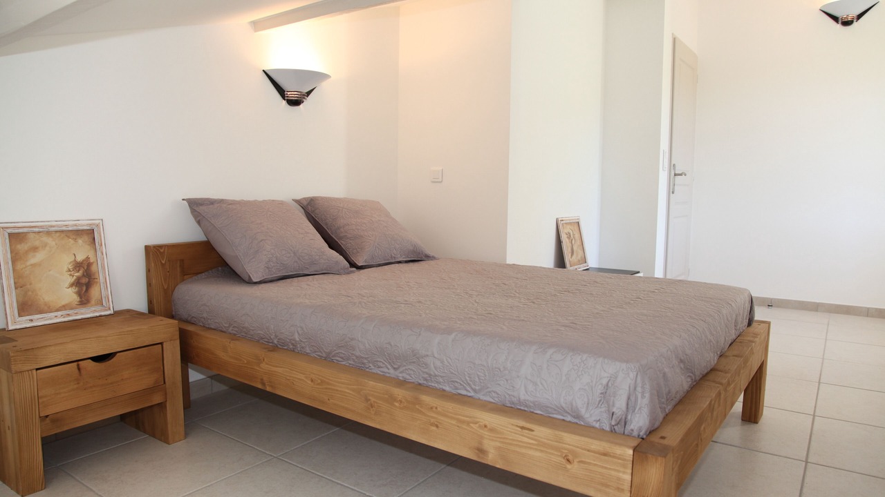 Photo of Bedroom in Saint-Thome
