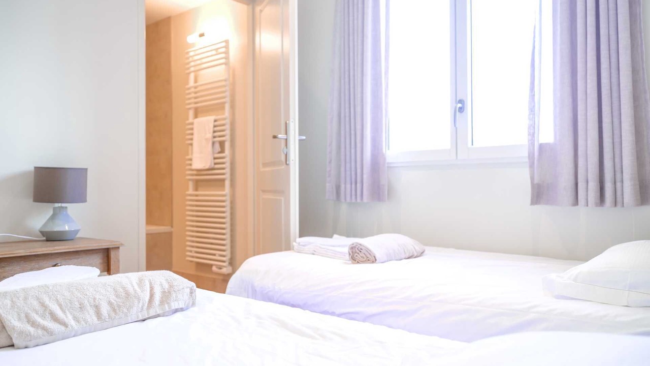 Photo of Bedroom in Castelnau-de-Montmiral