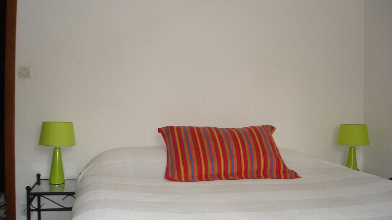 Photo of Bedroom in Faucon