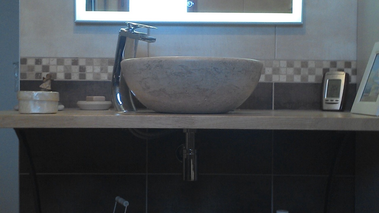 Photo of Bathroom in Sainte-Cecile-les-Vignes