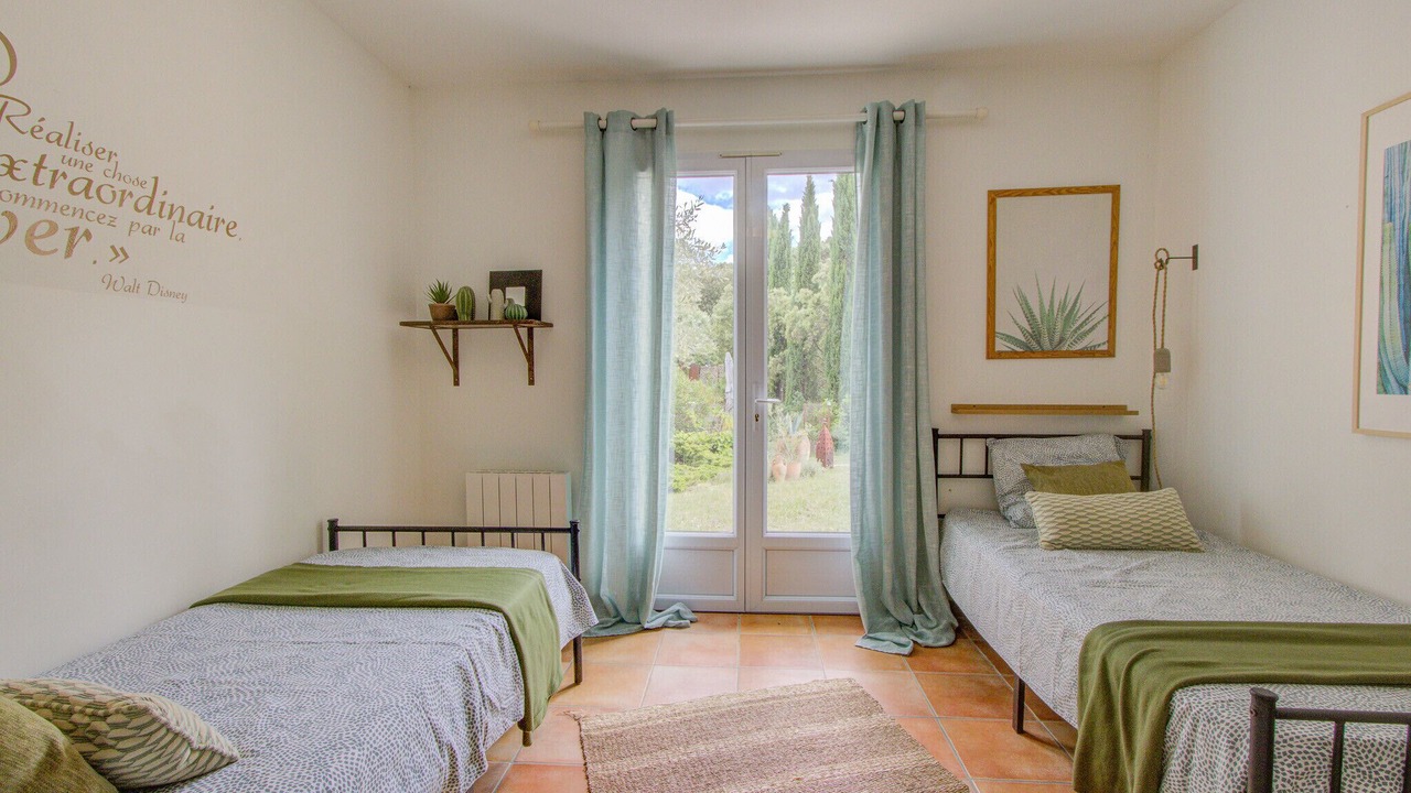 Photo of Bedroom in Clansayes