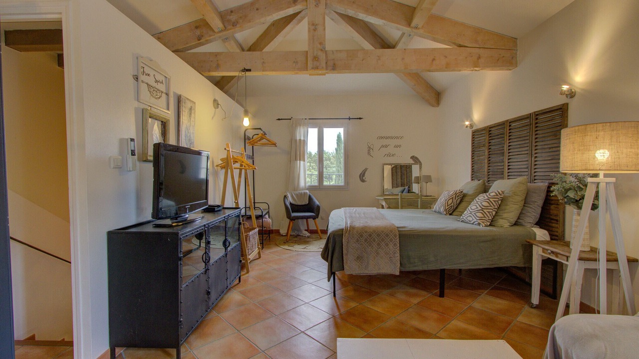 Photo of Bedroom in Clansayes