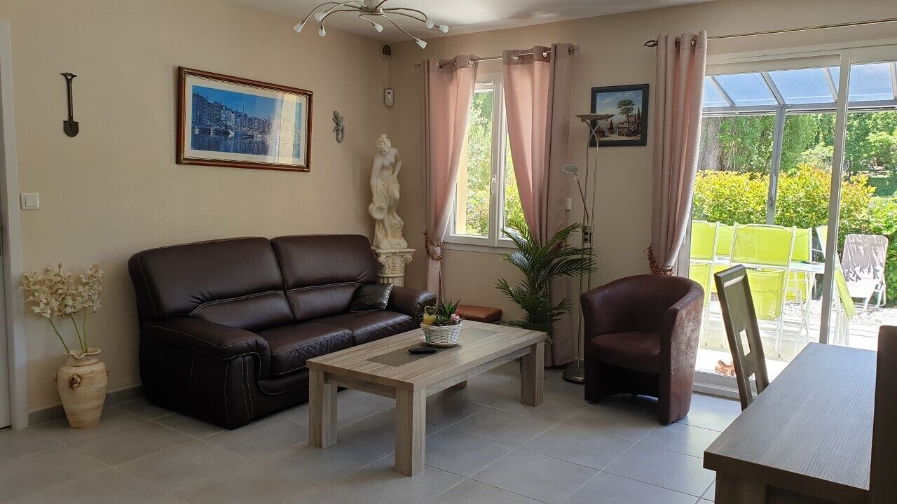 Photo of Livingroom in Entrechaux