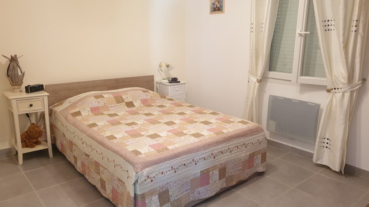 Photo of Bedroom in Entrechaux