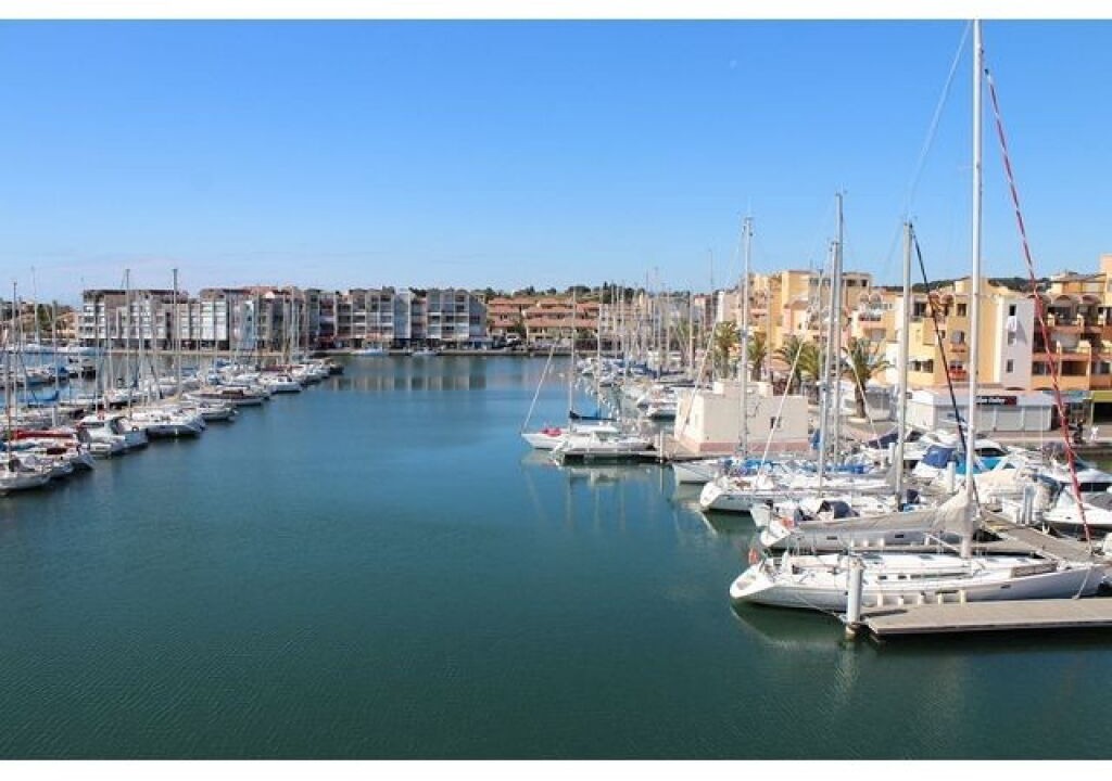 Photo of Others in Port Rive Gauche