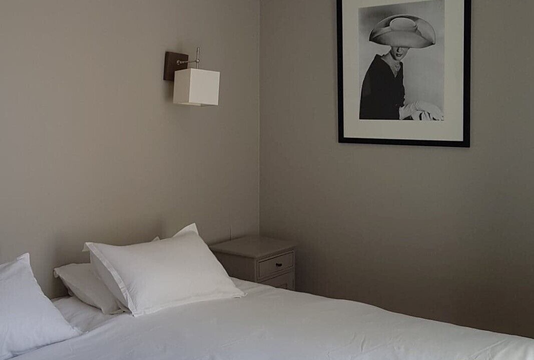 Photo of Bedroom in Saint-Gengoux-le-National