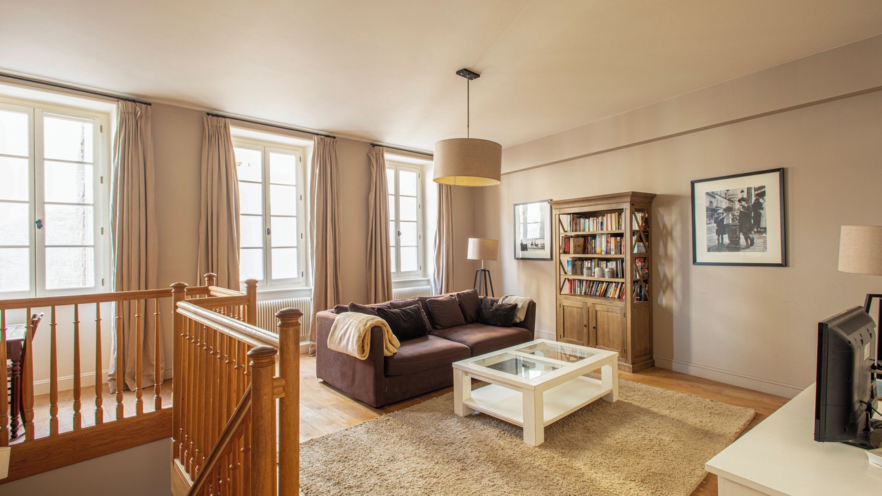 Photo of Livingroom in Saint-Gengoux-le-National