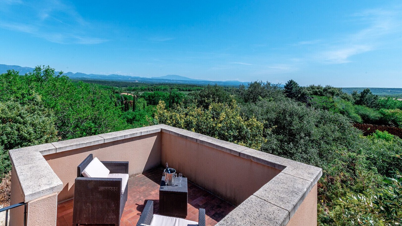 Photo of Patio Balcony in Reauville