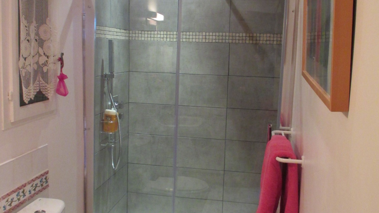 Photo of Bathroom in Vaison-la-Romaine