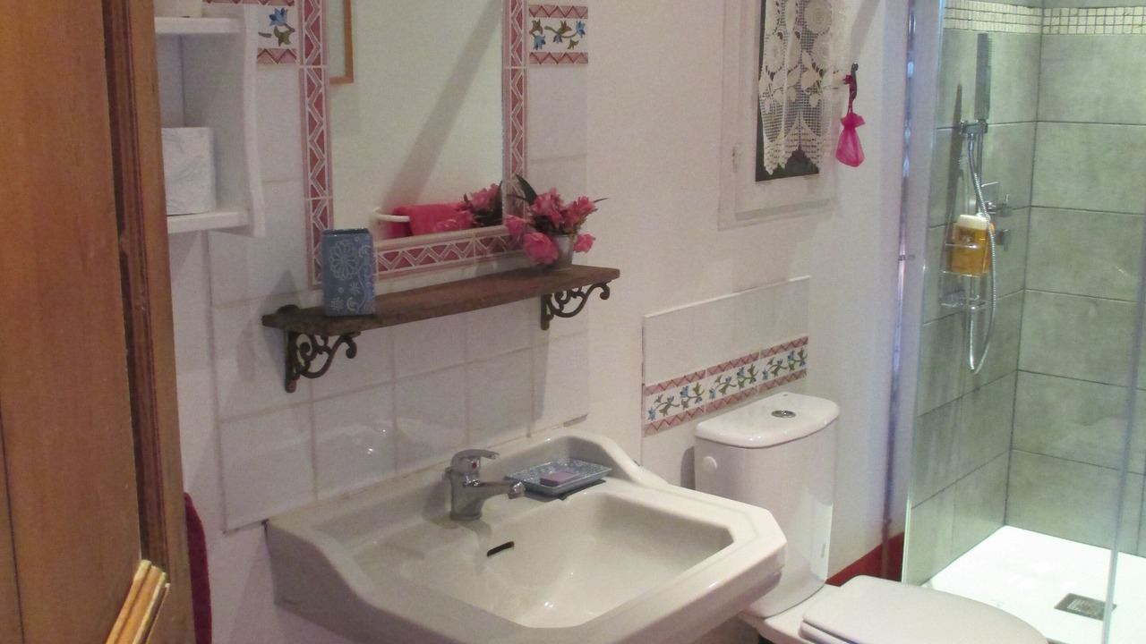 Photo of Bathroom in Vaison-la-Romaine