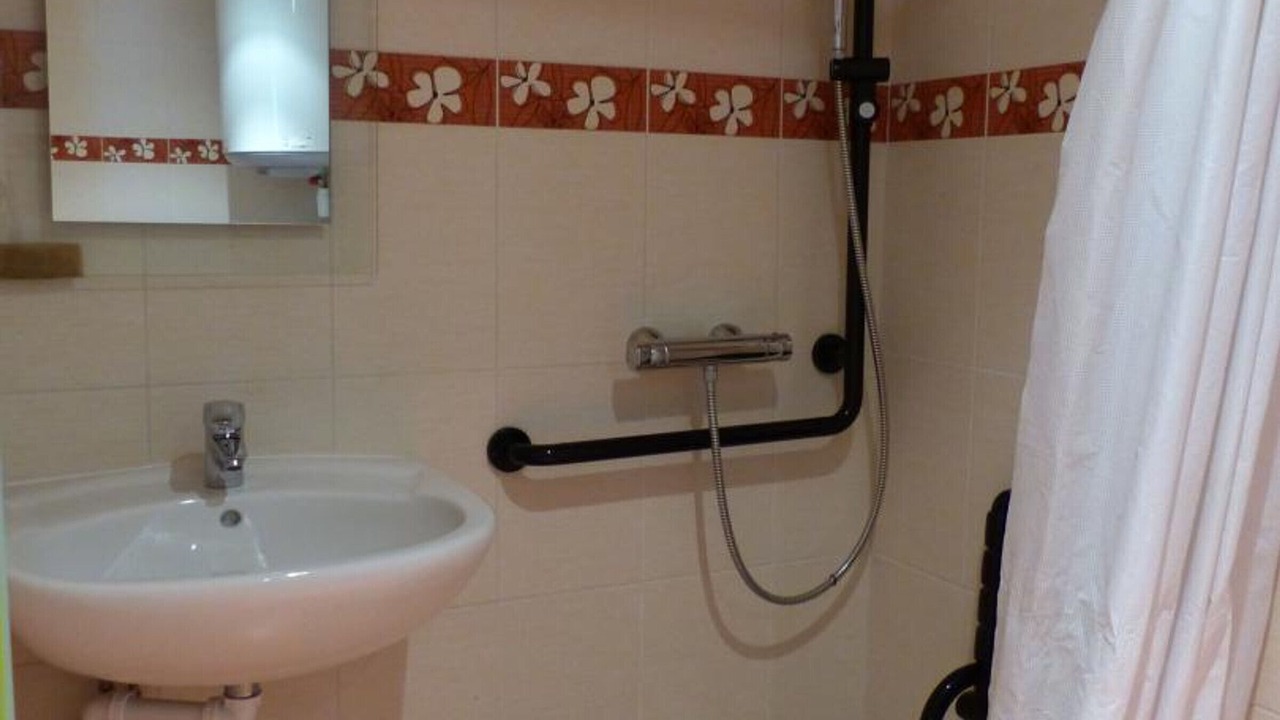 Photo of Bathroom in Dompierre-sur-Besbre
