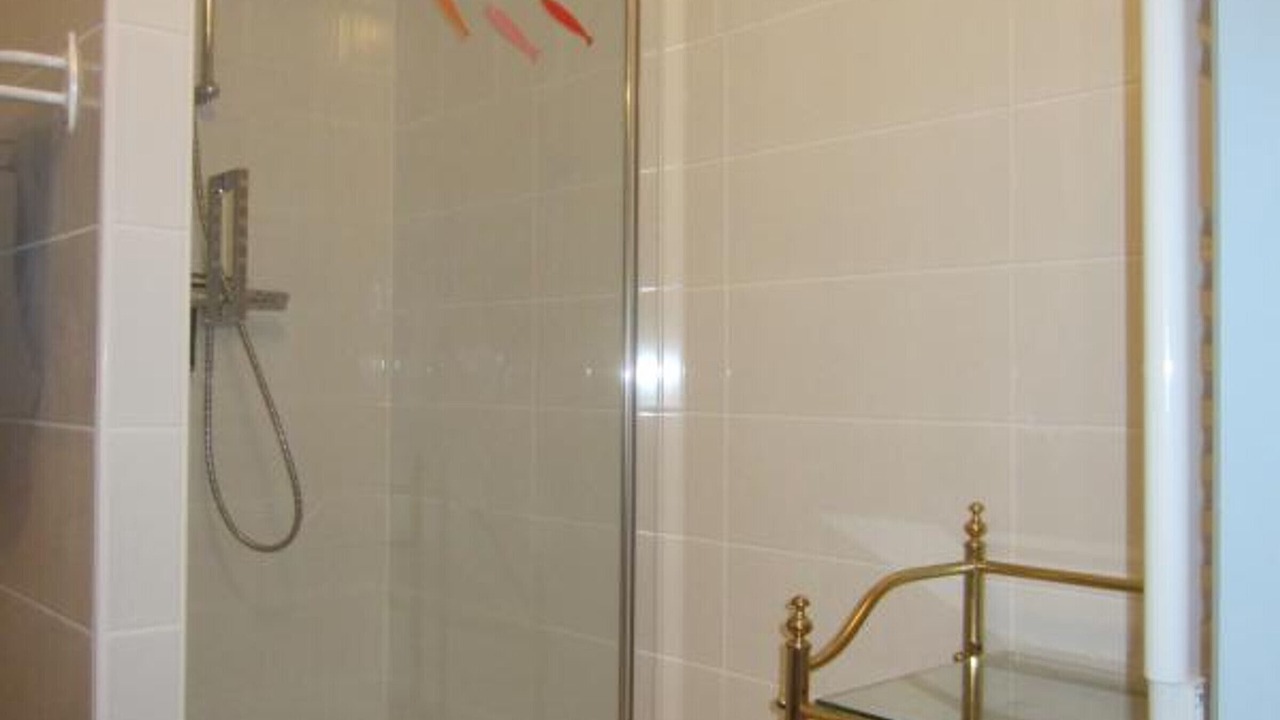 Photo of Bathroom in Monetay-sur-Loire