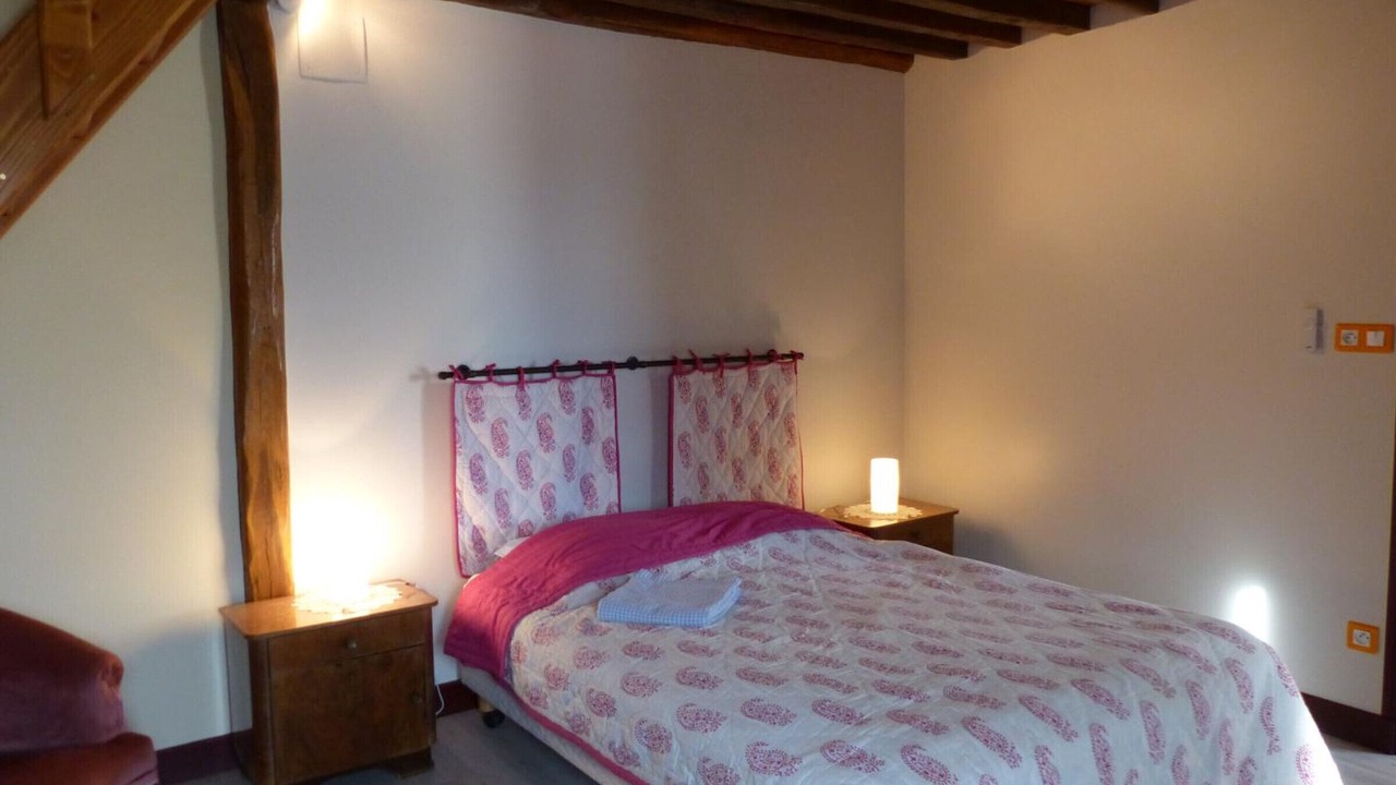 Photo of Bedroom in Dompierre-sur-Besbre