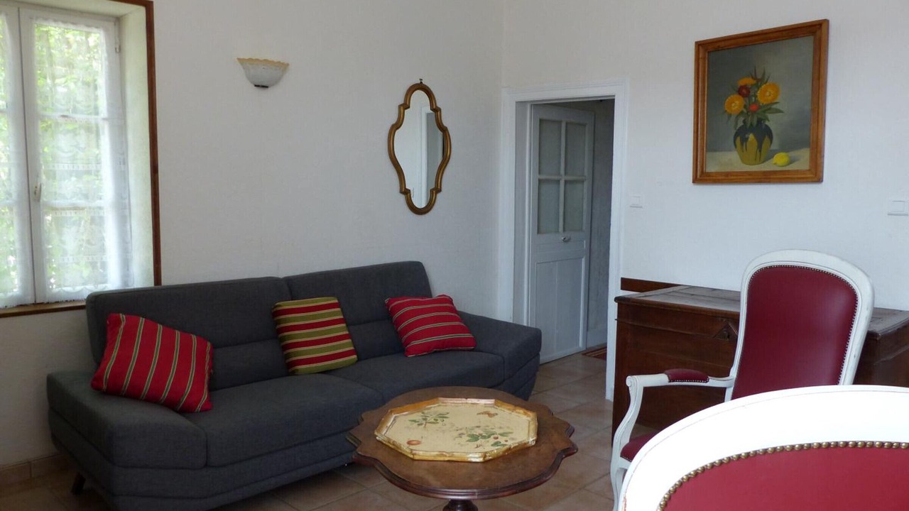 Photo of Livingroom in Dompierre-sur-Besbre