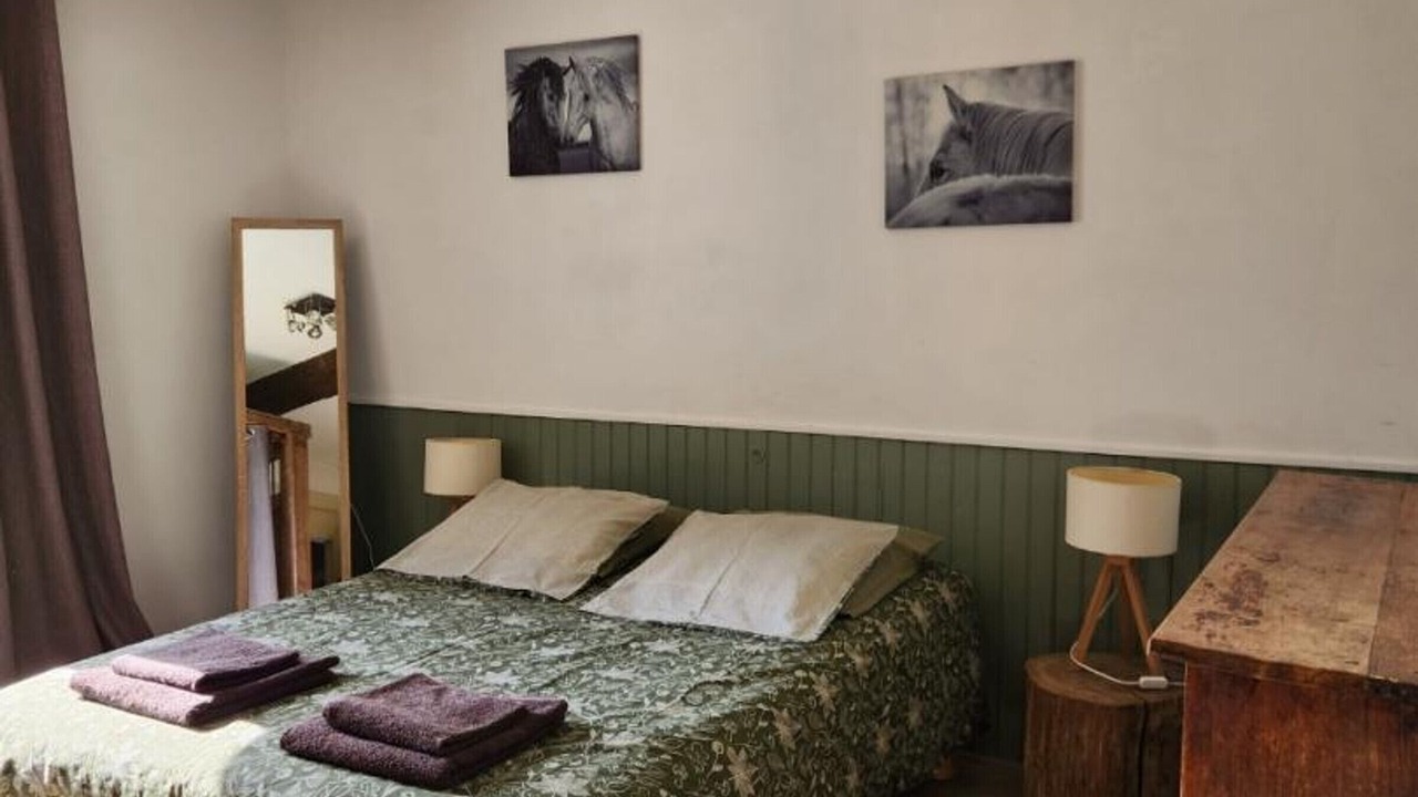 Photo of Bedroom in Vaumas