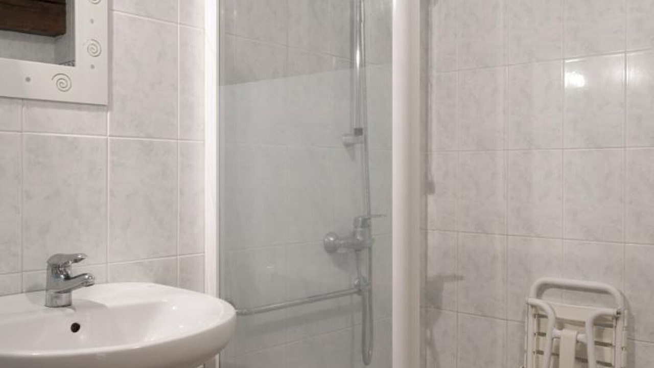 Photo of Bathroom in Cressanges