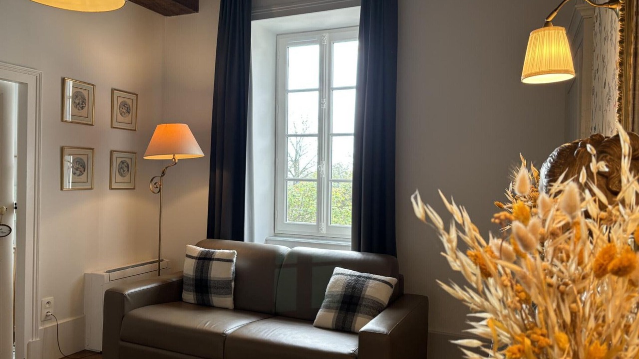 Photo of Livingroom in Deux-Chaises