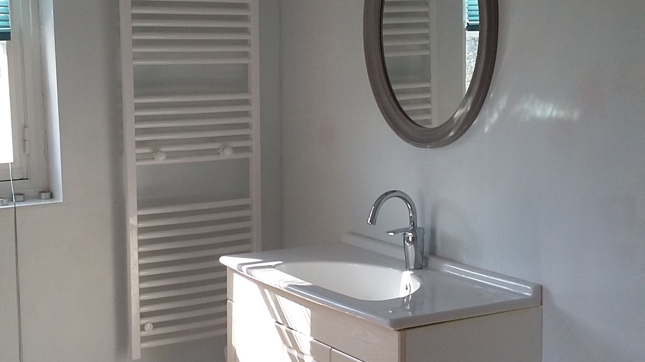 Photo of Bathroom in Dompierre-sur-Nievre