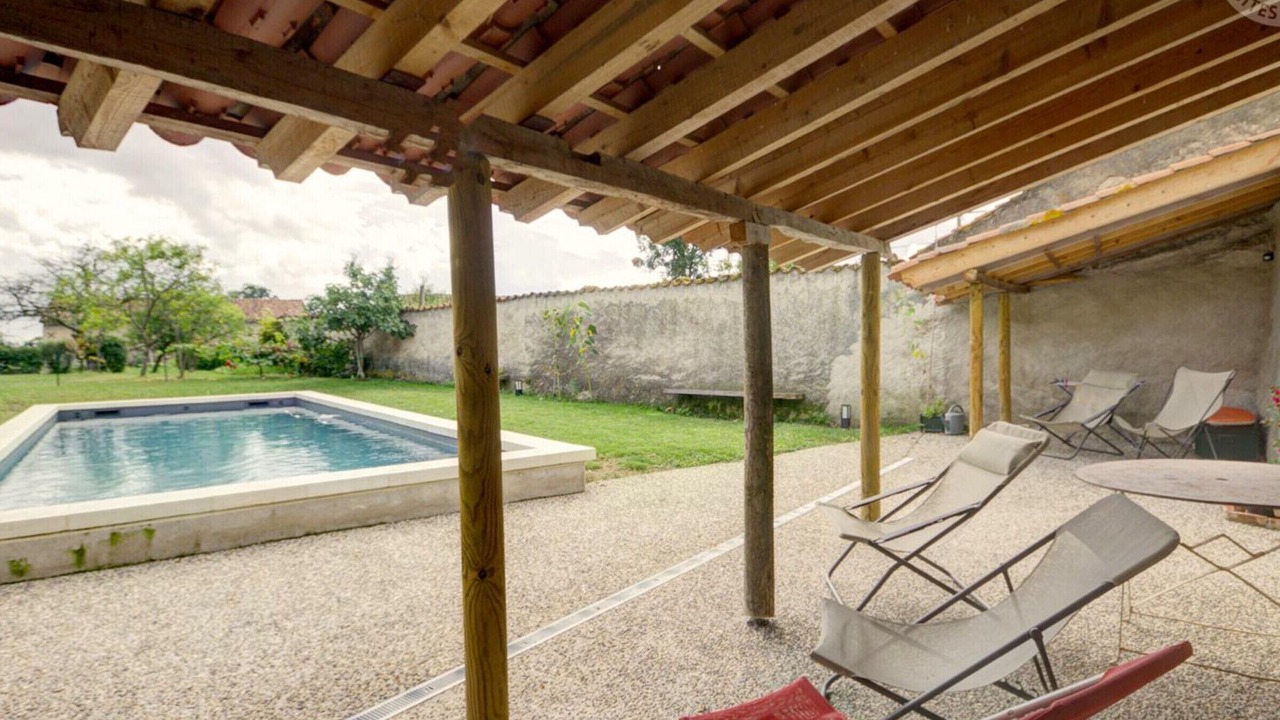 Photo of Outdoor in Saint-Germain-Laval