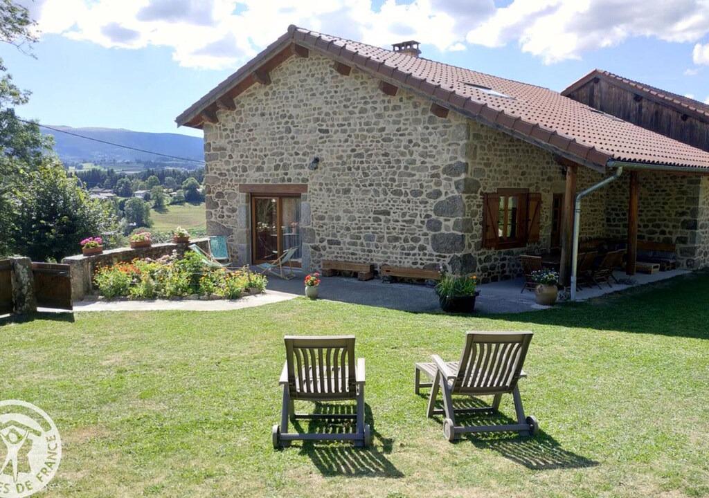 Photo of Buildings in Chalmazel-Jeansagniere