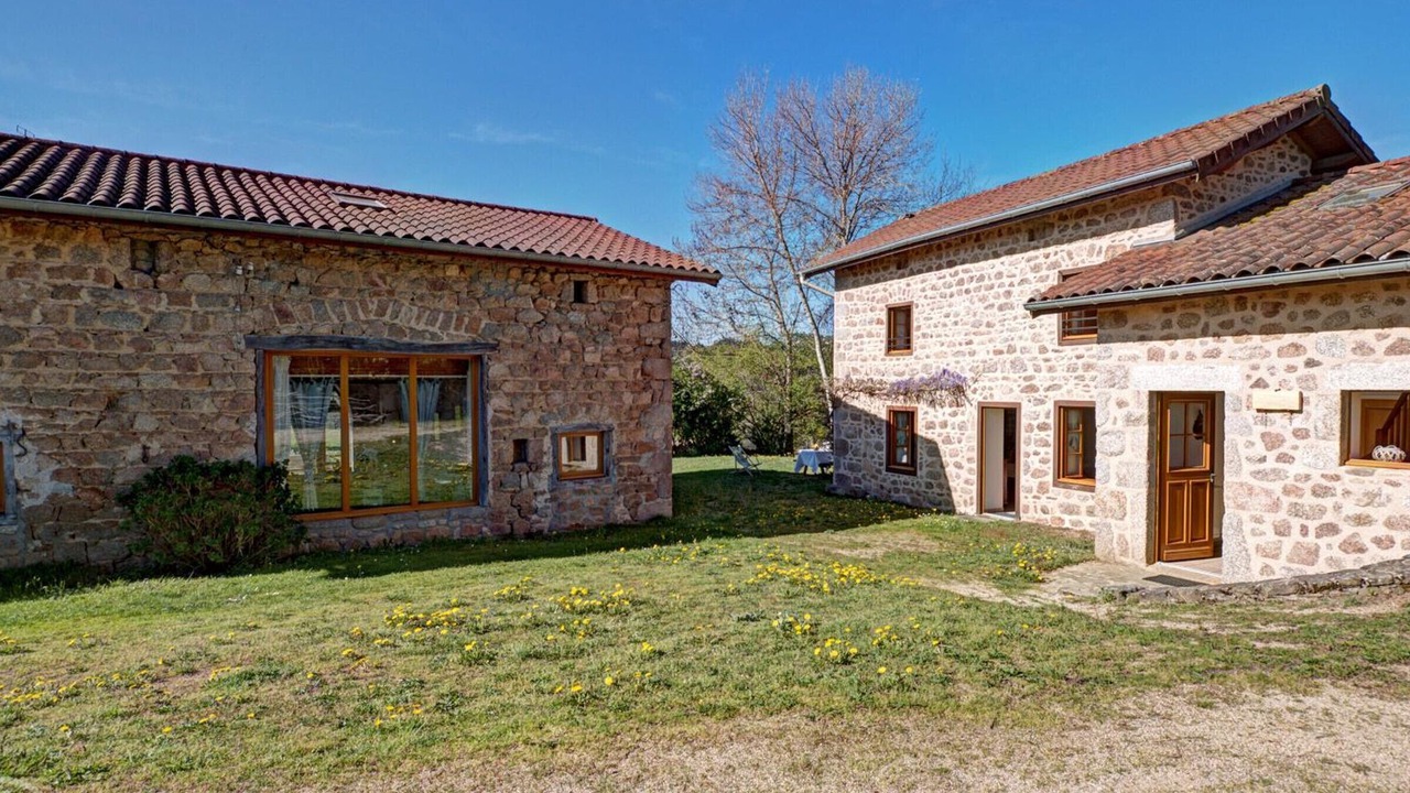 Photo of Outdoor in Les Salles