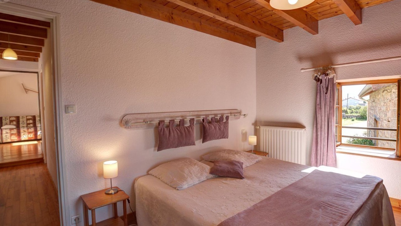 Photo of Bedroom in Les Salles