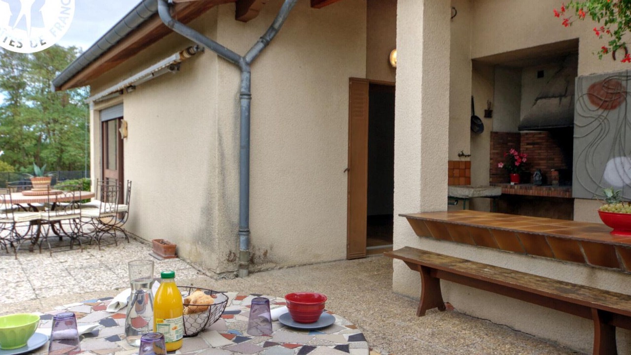 Photo of Outdoor in Pommiers