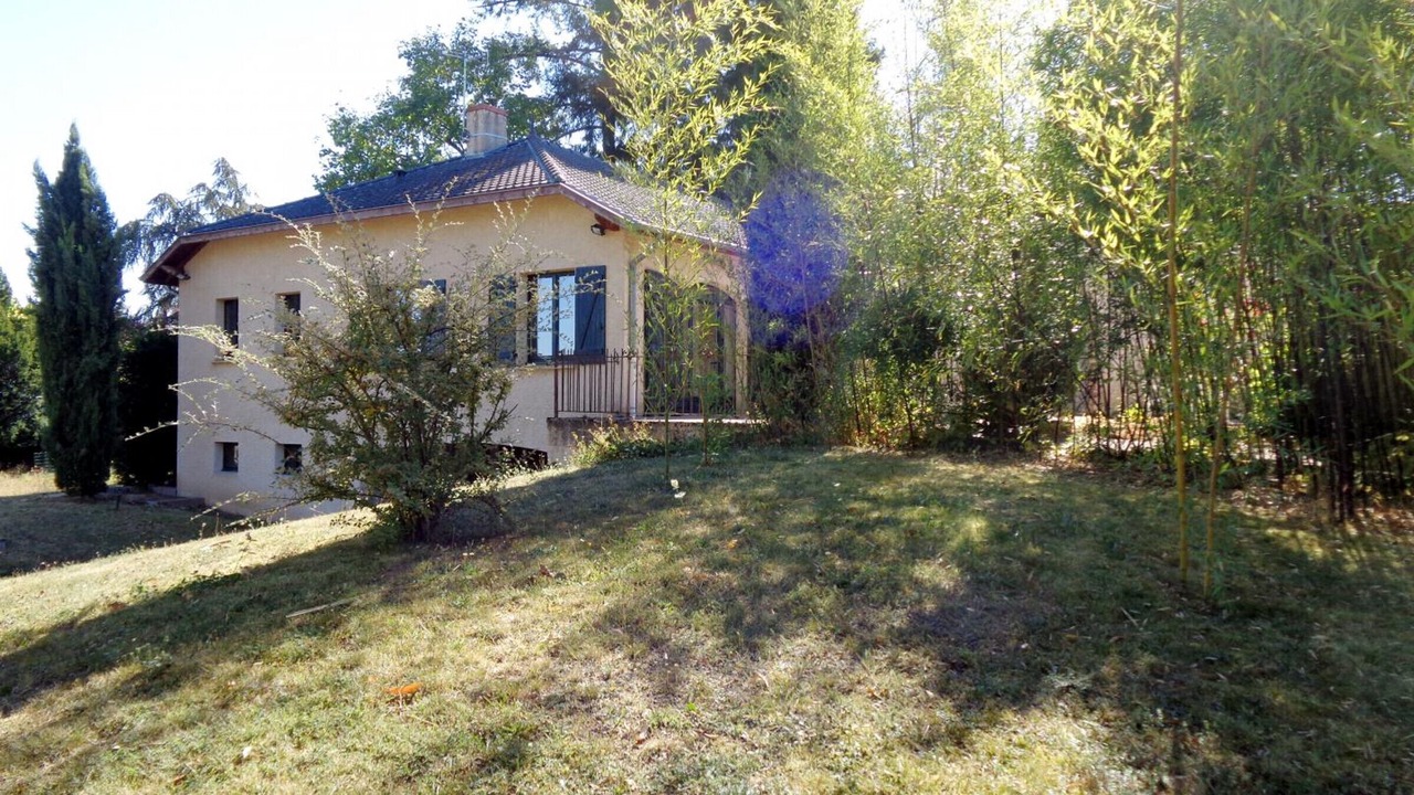 Photo of Outdoor in Saint-Haon-le-Vieux