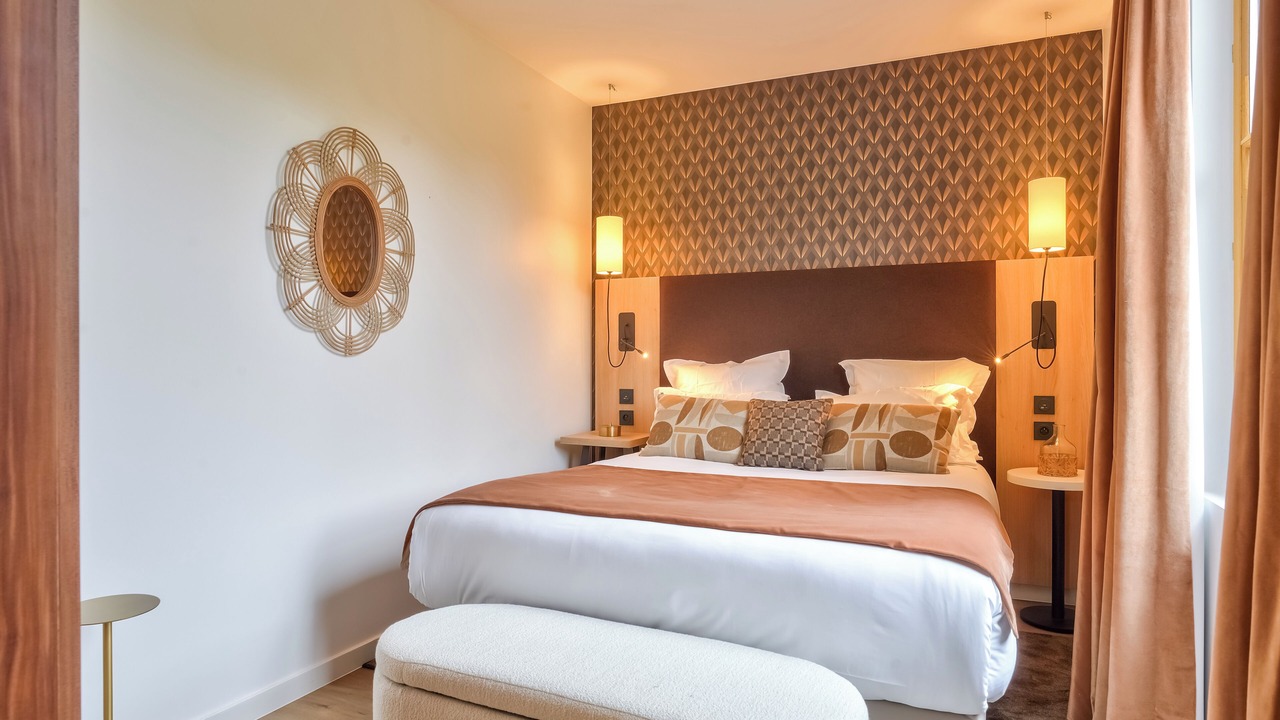 Photo of Bedroom in Bures-sur-Yvette