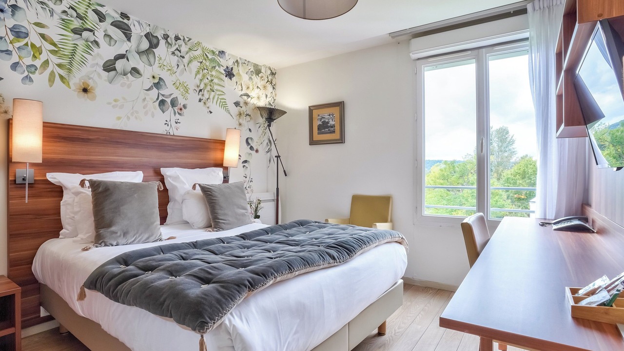 Photo of Bedroom in Bures-sur-Yvette