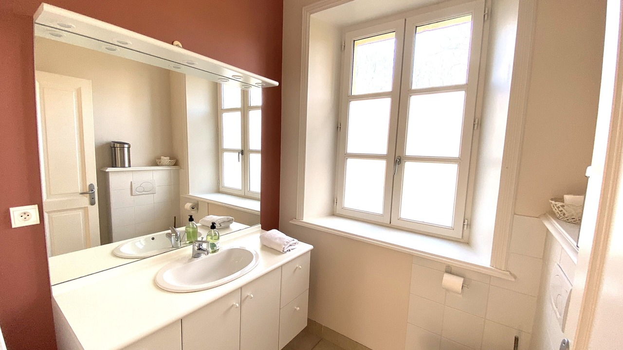 Photo of Bathroom in Divajeu