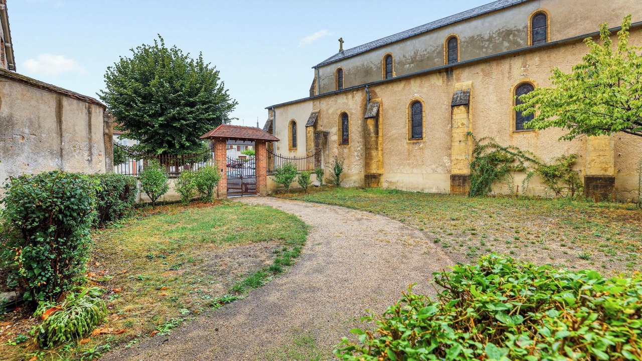 Photo of Others in Lucenay-les-Aix