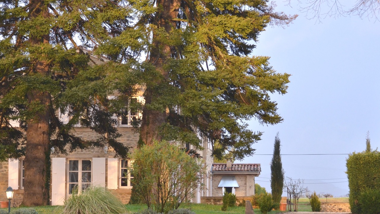 Photo of Outdoor in Divajeu