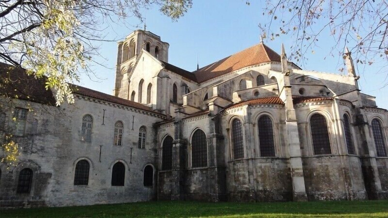 Photo of Others in Saint-More
